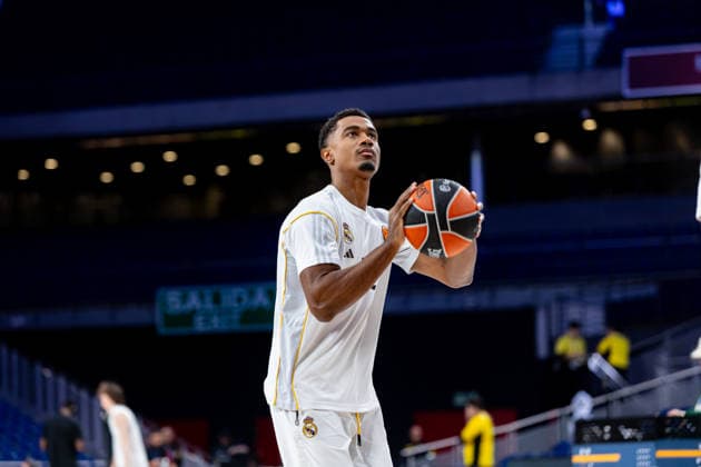 2026 Euroleague basketball Real Madrid v Virtus Bologna March 5th 5h March 2026 Movistar Arena Madrid, Spain Euroleague Basketball Spain, Real Madrid vs Virtus Bologna Theo Maledon Real Madrid warm up Madrid Spain Basketball Copyright: xAlbaxPachecox xAgenciaxLOFx