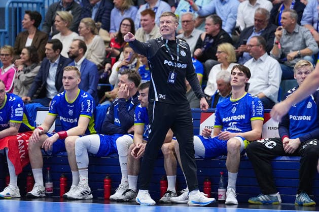 05 03 2026, xydrx, Handball, 1 HBL, VfL Gummersbach TBV Lemgo Lippe, Schwalbe Arena Gudjon Valur Sigurdsson Head Coach VfL Gummersbach gesticulating Photo xYannisxDreimannxPressefotoKochx North Rhine-Westphalia Germany