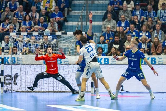 Dominik Kuzmanović, Goalkeeper, VfL Gummersbach 1 , Tim Suton, Backcourt TBV Lemgo Lippe 23 , Ellidi Snaer Vidarsson, Circle Winger, VfL Gummersbach 4 , Julian Koester, Backcourt, VfL Gummersbach 7 , VfL Gummersbach vs TBV Lemgo Lippe, Daikin Handball Bundesliga, Men , 24 Matchday, 05 03 2026 Gummersbach NRW Germany Copyright: xkolbert-press MartinxWdziecznyx