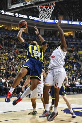Fenerbahce Beko v AS Monaco Basket - EuroLeague ISTANBUL, TURKIYE - MARCH 5: Talen Horton (8) of Fenerbahce Beko in action against Alpha Diallo (11) of AS Monaco Basket during the EuroLeague week 30 match between Fenerbahce Beko and AS Monaco Basket in Istanbul, Turkiye, on March 5, 2026. Muhammed Enes Yildirim Anadolu Istanbul Turkey. Editorial use only. Please get in touch for any other usage.  Copyright: x2026xAnadoluxMuhammedxEnesxYildirimx