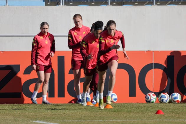 05 03 2026, xgrfx, Football Training , German Womens National Team v l Elisa Senß, Sjoeke Nüsken, Shekiera Martinez, Jule Brand German Womens National Team DFL DFB REGULATIONS PROHIBIT ANY USE OF PHOTOGRAPHS as IMAGE SEQUENCES and or QUASI VIDEO Dresden