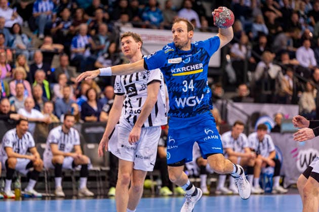 DAIKIN Handball Bundesliga TVB Stuttgart vs THW Kiel 05 03 2026 Stuttgart, GERMANY 05 March 2026 Kai Häfner TVB Stuttgart, 34 finishing at the circle during the match between TVB Stuttgart and THW Kiel on matchday 24 of the Daikin Handball Bundesliga at the Porsche Arena Copyright: xBEAUTIFULxSPORTS Steinx