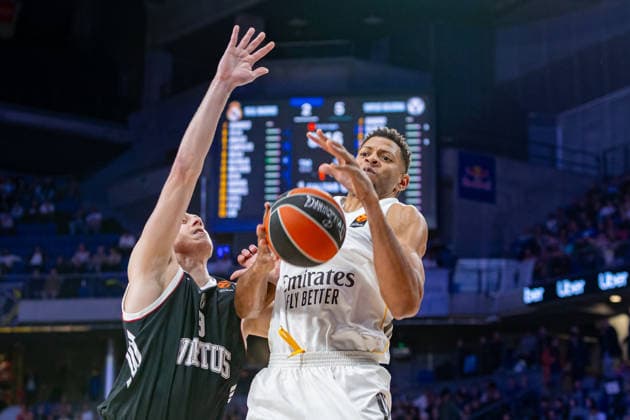 2026 Euroleague basketball Real Madrid v Virtus Bologna March 5th 5th March 2026 Movistar Arena Madrid, Spain Euroleague Basketball Spain, Real Madrid vs Virtus Bologna Alen Smailagic and Edy Tavares Madrid Spain Basketball Copyright: xAlbaxPachecox xAgenciaxLOFx