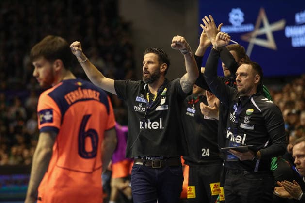 05 03 2026, xtgx, Handball, EHF Champions League, SC Magdeburg FC Barcelona v l Bennet Wiegert Magdeburg, coach jubilation, goal celebration, celebrate the goal, celebration Magdeubrg