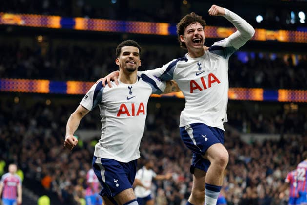 Tottenham Hotspur v Crystal Palace - Premier League Dominic Solanke of Tottenham Hotspur and Archie Gray of Tottenham Hotspur celebrates 1st goal during the Premier League match between Tottenham Hotspur and Crystal Palace at Tottenham Hotspur Stadium on March 5, 2026 in London, England. WARNING! This Photograph May Only Be Used For Newspaper And Or Magazine Editorial Purposes. May Not Be Used For Publications Involving 1 player, 1 Club Or 1 Competition Without Written Authorisation From Football DataCo Ltd. For Any Queries, Please Contact Football DataCo Ltd on +44 (0) 207 864 9121 London Tottenham Hotspur Stadium England United Kingdom Copyright: xAllstarxPicturexLibraryxLtdx