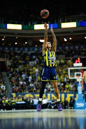 Fenerbahce Beko Istanbul v AS Monaco - Euroleague 2025 2026 Brandon Boston Jr, 11 of Fenerbahce Beko, takes free throws during the EuroLeague Regular Season Round 30 match between Fenerbahce Beko Istanbul and AS Monaco at Ulker Sports Arena in Istanbul, Turkey, on March 5, 2026. Istanbul Istanbul Turkey  Copyright: xYagizxGurtugx originalFilename:gurtug-fenerbah260305_npcMZ.jpg