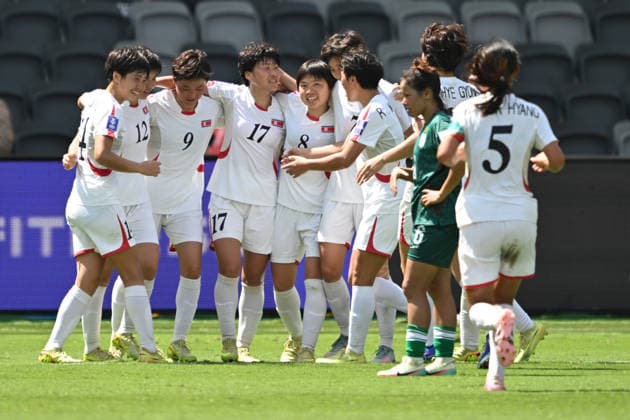 SOCCER ASIAN CUP BANGLADESH NORTH KOREA, North Korea celebrate Kim Kyong Yong™s goal during the AFC Women™s Asian Cup Group B match between Bangladesh and North Korea at CommBank Stadium in Sydney, Friday, March 6, 2026. ( NO ARCHIVING, EDITORIAL USE ONLY SYDNEY NEW SOUTH WALES AUSTRALIA  Copyright: xDEANxLEWINSx 20260306110036835086