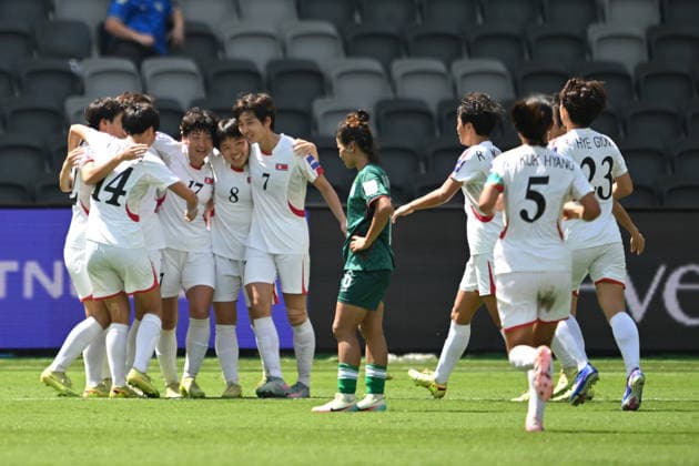 SOCCER ASIAN CUP BANGLADESH NORTH KOREA, North Korea celebrate Kim Kyong Yong™s goal during the AFC Women™s Asian Cup Group B match between Bangladesh and North Korea at CommBank Stadium in Sydney, Friday, March 6, 2026. ( NO ARCHIVING, EDITORIAL USE ONLY SYDNEY NEW SOUTH WALES AUSTRALIA  Copyright: xDEANxLEWINSx 20260306184286777211