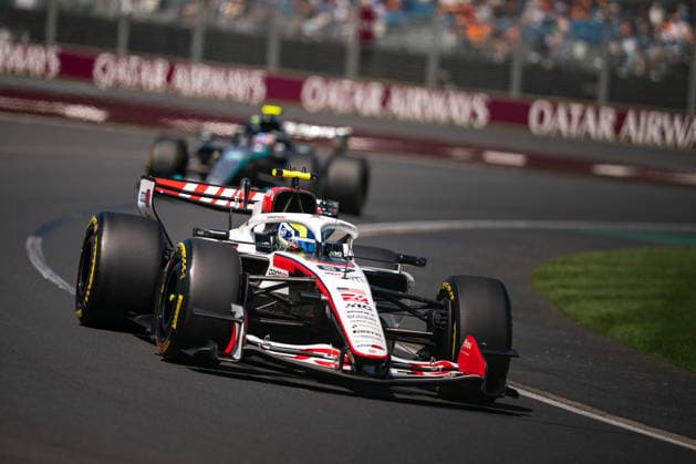 March 6, 2026, Melbourne, Victoria, Australia: (87) OLIVER BEARMAN - (GBR) - TGR Haas F1 Team - Haas VF-26 exits turn 2 during P1 on Friday at the Formula 1 Qatar Airways Australian Grand Prix 2026. Melbourne Australia - ZUMAf186 20260306_zsp_f186_170 Copyright: xJamesxForresterx