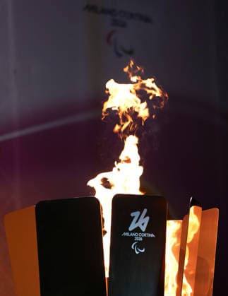 (260306) -- PADUA, March 6, 2026 -- This photo taken on March 5, 2025 shows a litten cauldron during the Milan-Cortina 2026 Paralympic Winter games, Winterspiele,Spiele, Summer games Torch Relay in Padua, Italy. ) (SP)ITALY-PADUA-PARALYMPIC WINTER GAMES-TORCH RELAY LixJing 
