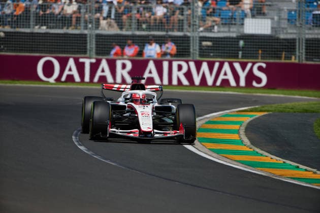 06 03 2026, xrarjax, Motorsport FIA Formula 1, Australian Grand Prix v l Esteban Ocon TGR Haas F1 Team starting number 31 FIA REGULATIONS PROHIBIT ANY USE OF PHOTOGRAPHS as IMAGE SEQUENCES and or QUASI VIDEO Melbourne