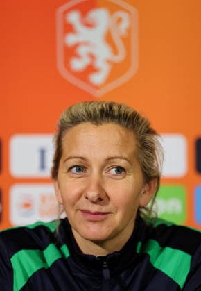 Republic of Ireland WNT press conference, PK, Pressekonferenz Stadion Galgenwaard, Utrecht, Netherlands 6 3 2026 Head Coach Carla Ward Carla Ward 6 3 2026  Copyright: x INPHO RyanxByrnex RB1_8226