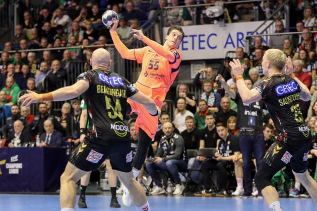 05 03 2026, xgox, Handball EHF Champions League SC Magdeburg FC Barcelona v l Domen Makuc Barcelona, 35 throws goal, Torschuetze, scores goal, Treffer, scores the goal Magdeburg