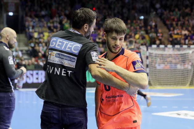 05 03 2026, xgox, Handball EHF Champions League SC Magdeburg FC Barcelona v l Bennet Wiegert Magdeburg, coach and Daniel Fernandez Barcelona, 6 Magdeburg