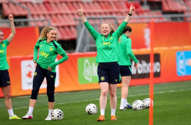 Republic of Ireland WNT Squad Training, Stadion Galgenwaard, Utrecht, Netherlands 6 3 2026 Amber Barrett Amber Barrett 6 3 2026  Copyright: x INPHO RyanxByrnex RB1_0677