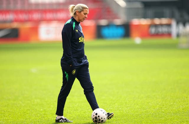 Republic of Ireland WNT Squad Training, Stadion Galgenwaard, Utrecht, Netherlands 6 3 2026 Head Coach Carla Ward Carla Ward 6 3 2026  Copyright: x INPHO RyanxByrnex RB1_8749