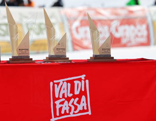 ALPINE SKIING - FIS WC Val di Fassa VAL DI FASSA,ITALY,06.MAR.26 - ALPINE SKIING - FIS World Cup, downhill, ladies. Image shows the trophies.  GEPAxpictures xThomasxBachun