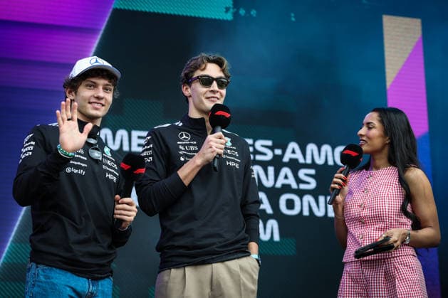 March 6, 2026, Melbourne, Victoria, Australia: MELBOURNE, AUSTRALIA - MARCH 06 2026: Kimi Antonelli and George Russell of Mercedes-AMG Petronas F1 Team during the fan forum at the 2026 Australian Grand Prix at Albert Park in Melbourne, Australia 2026 Formula 1 Australian Grand Prix - Friday  - ZUMAp121 20260306_zsp_p121_077 Copyright: xChrisxPutnamx