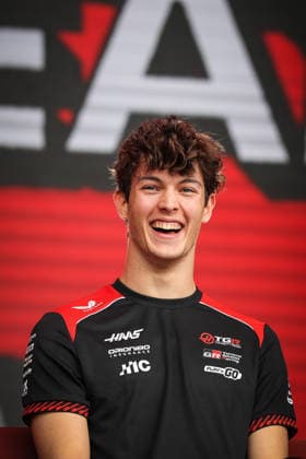 March 6, 2026, Melbourne, Victoria, Australia: MELBOURNE, AUSTRALIA - MARCH 06 2026: Oliver Bearman of TGR Haas F1 Team during the fan forum at the 2026 Australian Grand Prix at Albert Park in Melbourne, Australia Melbourne Australia - ZUMAp121 20260306_zsp_p121_093 Copyright: xChrisxPutnamx