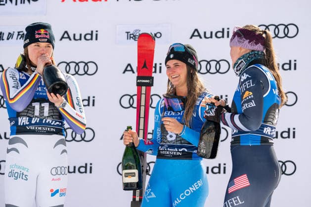 INVERNALI - Alpine Skiing - Audi FIS Ski World Cup - Women s Downhill Emma Aicher (GER), Laura Pirovano (ITA) and Breezy Johnson (USA) spraying champagne during Audi FIS Ski World Cup - Women s Downhill, Alpine Skiing race in Val di Fassa, Italy, March 06 2026 Val di Fassa Italy  Copyright: xIPAxSport ABACAx