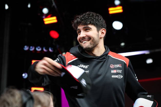 March 6, 2026, Melbourne, Victoria, Australia: MELBOURNE, AUSTRALIA - MARCH 06 2026: Esteban Ocon of TGR Haas F1 Team during the fan forum at the 2026 Australian Grand Prix at Albert Park in Melbourne, Australia Melbourne Australia - ZUMAp121 20260306_zsp_p121_098 Copyright: xChrisxPutnamx