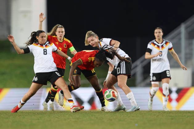 Ilayda Acikgöz Germany , Veronique Zang Bikoula Belgium and Julia Landenberger Germany battle for the ball during the match between Germany U23 and Belgium U23, Lohrheidestadion on 06 March 2026 in Bochum, Germany Photo by Oliver Kaelke DeFodi Images Ilayda Acikgöz Germany , Veronique Zang Bikoula Belgium and Julia Landenberger Germany battle for the ball during the match between Germany and Belgium at Lohrheidestadion on March 6, 2026 in Bochum, Germany Photo by Oliver Kaelke DeFodi Images DFL regulations prohibit any use of photographs as image sequences and or quasi video Photo by Oliver Kaelke DeFodi Images