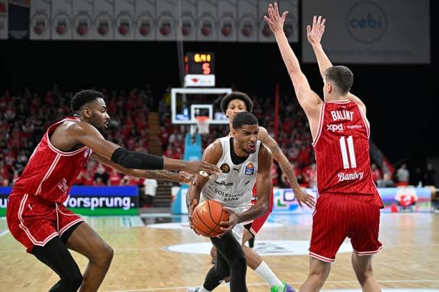 BAMBERG 06 03 2026 Basketball easycredit 1 Basketball Bundesliga 22 Matchday Bamberg Baskets vs Basketball Lions Braunschweig David NGuessan 1, Basketball Lions Braunschweig vs Ejofor Onu 35, Bamberg Baskets and Richard Balint 11, Bamberg Baskets Bamberg Baskets vs Basketball Lions Braunschweig