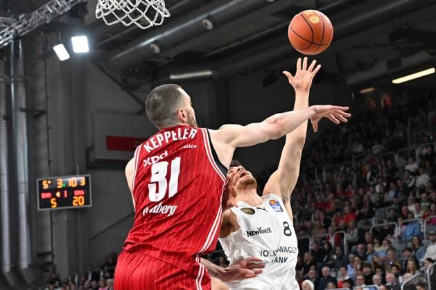 BAMBERG 06 03 2026 Basketball easycredit 1 Basketball Bundesliga 22 Matchday Bamberg Baskets vs Basketball Lions Braunschweig Daniel Keppeler 31, Bamberg Baskets vs Joshua Obiesie 8, Basketball Lions Braunschweig Bamberg Baskets vs Basketball Lions Braunschweig