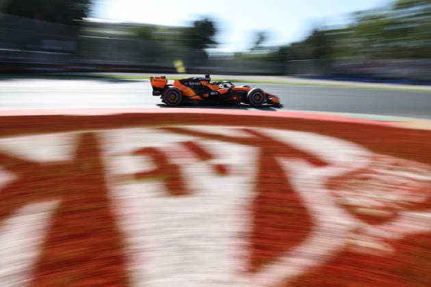 MELBOURNE, AUSTRALIA - MARCH 6: Oscar Piastri of Australia driving the (81) McLaren Mastercard Formula 1 Team MCL40 during practice ahead of the F1 Grand Prix of Australia at Albert Park Circuit on March 6, 2026 in Melbourne, Australia.(Photo by Qian Jun Paddocker-SPP)  Copyright: xQianxJunx xPaddocker-SPPx Sportspressphoto_SPR103435