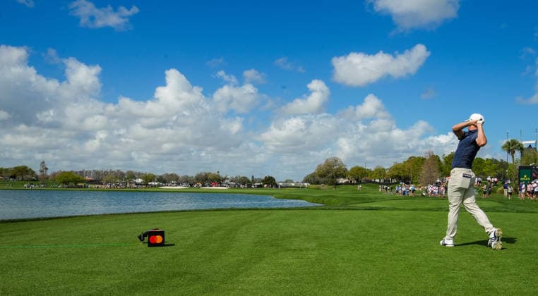 March 6, 2026, Orlando, Florida, USA: Jacob Bridgeman tees off the 6th hole during the second round of the Arnold Palmer Invitational Pro-Am presented by Mastercard at Bay Hill Club & Lodge. PGA, Golf Herren 2026: Arnold Palmer Invitational - Round 2  - ZUMAw109 20260306_fap_w109_008 Copyright: xDebbyxWongx