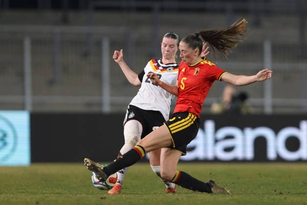 Sarah Mattner Trembleau Germany and Fran Meersman Belgium in a duel during the match between Germany U23 and Belgium U23, Lohrheidestadion on 06 March 2026 in Bochum, Germany Photo by Oliver Kaelke DeFodi Images Sarah Mattner Trembleau Germany and Fran Meersman Belgium battle for the ball during the match between Germany and Belgium at Lohrheidestadion on March 6, 2026 in Bochum, Germany Photo by Oliver Kaelke DeFodi Images DFL regulations prohibit any use of photographs as image sequences and or quasi video Photo by Oliver Kaelke DeFodi Images