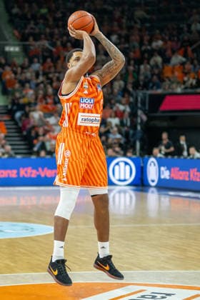 Joel Soriano ratiopharm ulm, 12 , GER, ratiopharm Ulm vs MHP Riesen Ludwigsburg, Basketball Bundesliga, easycredit BBL, 22 Matchday, Season 2025 2026, 06 03 2026, GER, ratiopharm Ulm vs MHP Riesen Ludwigsburg, Basketball Bundesliga, easycredit BBL, 22 Matchday, Season 2025 2026, 06 03 2026 New Ulm Copyright: xEibner-Pressefoto SaschaxWaltherx EP_EER