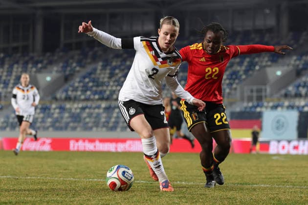 Laura Gloning Germany and Welma Fon Belgium in a duel during the match between Germany U23 and Belgium U23, Lohrheidestadion on 06 March 2026 in Bochum, Germany Photo by Oliver Kaelke DeFodi Images Laura Gloning Germany and Welma Fon Belgium battle for the ball during the match between Germany and Belgium at Lohrheidestadion on March 6, 2026 in Bochum, Germany Photo by Oliver Kaelke DeFodi Images DFL regulations prohibit any use of photographs as image sequences and or quasi video Photo by Oliver Kaelke DeFodi Images