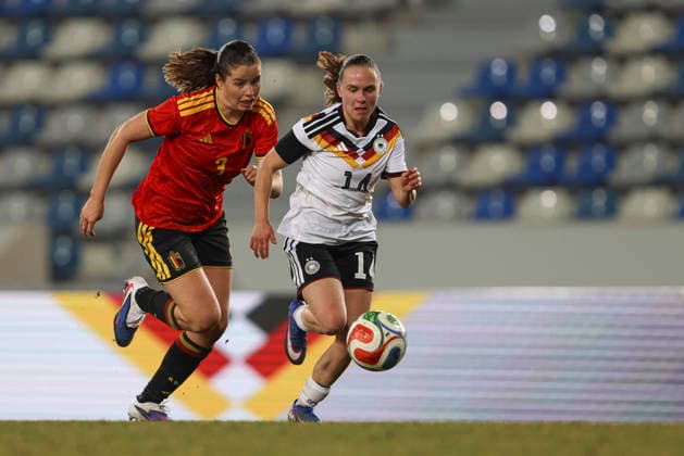 EstÃ e D™Hooghe Belgium and Marie Steiner Germany in a duel during the match between Germany U23 and Belgium U23, Lohrheidestadion on 06 March 2026 in Bochum, Germany Photo by Oliver Kaelke DeFodi Images EstÃ e D™Hooghe Belgium and Marie Steiner Germany battle for the ball during the match between Germany and Belgium at Lohrheidestadion on March 6, 2026 in Bochum, Germany Photo by Oliver Kaelke DeFodi Images DFL regulations prohibit any use of photographs as image sequences and or quasi video Photo by Oliver Kaelke DeFodi Images