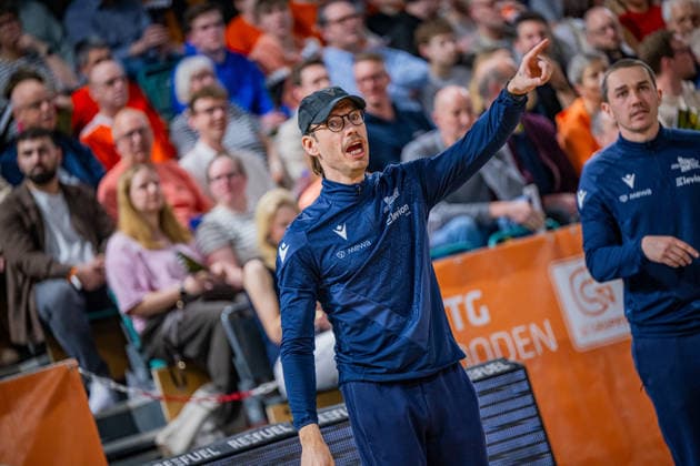 1 Basketball Bundesliga, easyCredit BBL, Season 2025 2026, Men, Main Round, 22 Matchday, 06 03 2026, RASTA Vechta Science City Jena Björn Harmsen Head Coach Science City Jena during the game Vechta RASTA Dome Lower Saxony Germany
