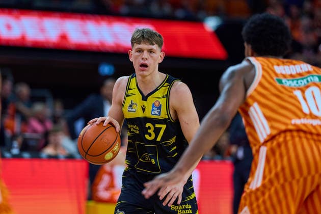 Julis Baumer MHP Riesen Ludwigsburg, 37 GER, ratiopharm ulm vs MHP Riesen Ludwigsburg, Basketball, 22 Matchday, EasyCredit BBL, Season 2025 2026, 06 03 2026 GER, ratiopharm ulm vs MHP Riesen Ludwigsburg, Basketball, 22 Matchday, EasyCredit BBL, Season 2025 2026, 06 03 2026 New Ulm Copyright: xEibner-Pressefoto GeraldxOelze-dexStoppanyx EP_ODS