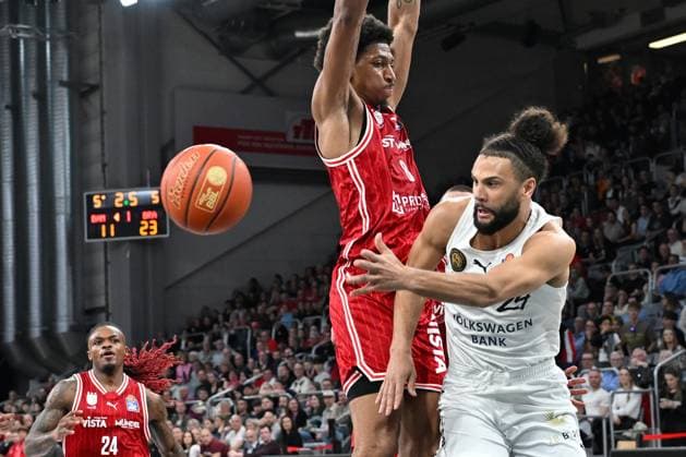 BAMBERG 06 03 2026 Basketball easycredit 1 Basketball Bundesliga 22 Matchday Bamberg Baskets vs Basketball Lions Braunschweig Kaza Kajami Keane 24, Basketball Lions Braunschweig vs Demarcus Demonia 8, Bamberg Baskets Bamberg Baskets vs Basketball Lions Braunschweig