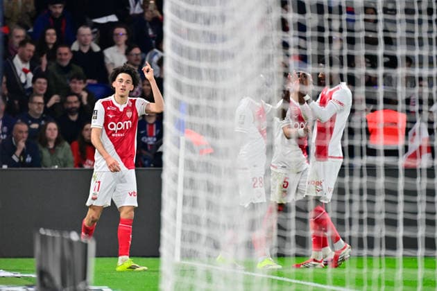 FOOTBALL : PSG vs Monaco - Ligue 1 - 06 03 2026 Maghnes Akliouche of Monaco celebrates after scoring during the Ligue 1 match between Paris Saint Germain and AS Monaco at Parc des Princes on March 06, 2026 in Paris, France. ( Photo by Federico Pestellini PsnewZ ) - ParisFrance  Copyright: xFedericoxPestelinix