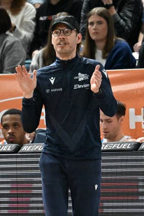 GER, EasyCredit BBL RASTA Vechta Science City Jena 06 03 2026, RASTA Dome, Vechta, GER, EasyCredit BBL RASTA Vechta Science City Jena in the picture Björn Harmsen Head Coach , Science City Jena Gestures, facial expressions, emotions in the coching zone on the sidelines, nordphotoxGmbHxx xKokenge nph00001