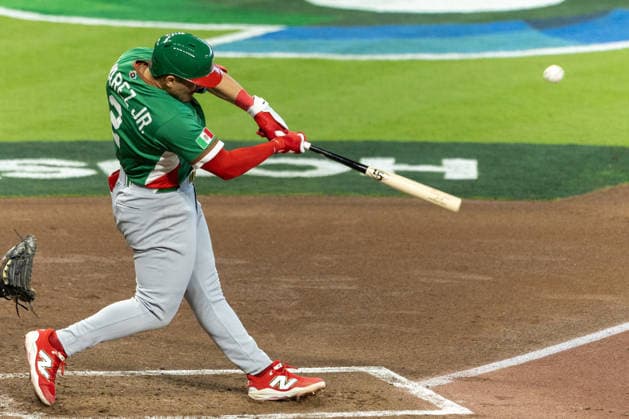 Nacho Alvarez Jr. of Mexico bats during a World Baseball Classic game between Great Britain and Mexico at Daikin Park in Houston, United States, 06 March 2026. World Baseball Classic: Great Britain vs Mexico !ACHTUNG: NUR REDAKTIONELLE NUTZUNG!  Copyright: xCarlosxRamírezx AMDEP1995 20260306-55019617175_1