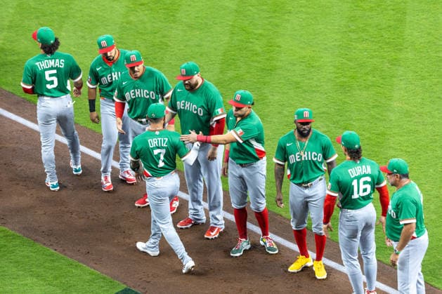 Players of Mexico reacts during a World Baseball Classic game between Great Britain and Mexico at Daikin Park in Houston, United States, 06 March 2026. World Baseball Classic: Great Britain vs Mexico !ACHTUNG: NUR REDAKTIONELLE NUTZUNG!  Copyright: xCarlosxRamírezx AMDEP1984 20260306-55019617228_1