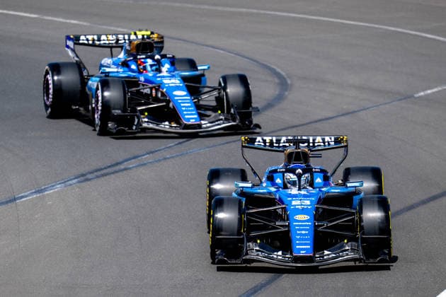 Formula One GP Melbourne Australia Friday, March 06, 2026 Alexander Albon 23, Atlassian Williams F1 Team and Carlos Sainz 55, Atlassian Williams F1 Team Formula One GP Melbourne Australia Friday, March 06, 2026 Copyright: xBEAUTIFULxSPORTS Erlhofx