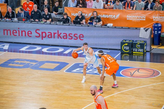 1 Basketball Bundesliga, easyCredit BBL, Season 2025 2026, Men, Main Round, 22 Matchday, 06 03 2026, RASTA Vechta Science City Jena Jack Pagenkopf 11 Science City Jena in action Vechta RASTA Dome Lower Saxony Germany