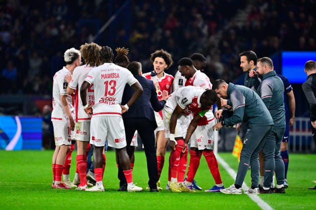 FOOTBALL : PSG vs Monaco - Ligue 1 - 06 03 2026 Folarin Balogun of Monaco celebrates with teammates during the Ligue 1 match between Paris Saint Germain and AS Monaco at Parc des Princes on March 06, 2026 in Paris, France. ( Photo by Federico Pestellini PsnewZ ) - ParisFrance  Copyright: xFedericoxPestelinix