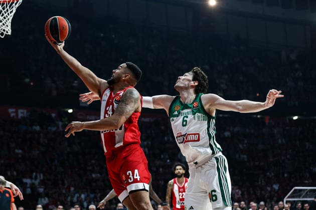 Olympiacos Piraeus v Panathinaikos AKTOR - Euroleague PIRAEUS, GREECE - MARCH 06: Olympiacos Cory Josheph in action with Panathinaikos Cedi Osman during the match of Olympiacos Piraeus against Panathinaikos AKTOR Athens for The Turkish Airlines Euroleague season 2025-26 in Piece and Friendship Stadium , in Piraeus, Greece on 6 March 2026. Andreas Papakonstantinou Anadolu Piraeus Greece. Editorial use only. Please get in touch for any other usage.  Copyright: x2026xAnadoluxAndreasxPapakonstantinoux