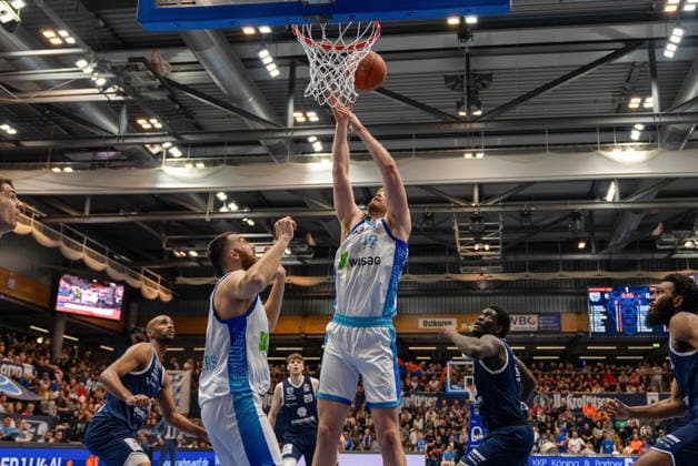 Till Pape Skyliners Frankfurt, 19 just misses the basket of Syntainics MBC Syntainics MBC vs Skyliners Frankfurt, Basketball, 1 Basketball Bundesliga, 22 Matchday, Season 2025 2026, 06 03 2026 Syntainics MBC vs Skyliners Frankfurt, Basketball, 1 Basketball Bundesliga, 22 Matchday, Season 2025 2026, 06 03 2026 Weissenfels Copyright: xEibner-Pressefoto PiaxSchindlerx EP_PSR