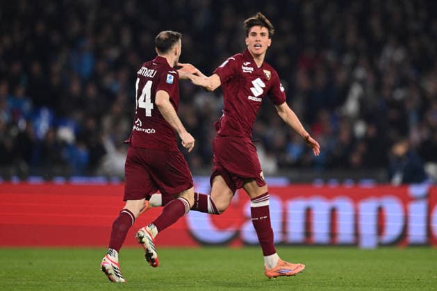 CALCIO - Serie A - SSC Napoli vs Torino FC Cesare Casadei of Torino F.C. celebrates after scoring the goal of 2-1 during the 28th day of the Serie A Championship between S.S.C. Napoli and Torino F.C. at the Diego Armando Maradona Stadium on March 6, 2026 in Naples, Italy. Naples Italy  Copyright: xIPAxSport ABACAx
