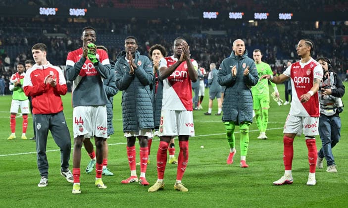 PSG vs AS Monaco: French Ligue 1 PARIS, FRANCE - MARCH 06: Players of Monaco, celebrate their victory following the French Ligue 1 (L1) soccer match between Paris Saint-Germain (PSG) and AS Monaco at Parc des Princes stadium in Paris, France on March 06, 2026. Mustafa Yalçin Anadolu Paris France. Editorial use only. Please get in touch for any other usage.  Copyright: x2026xAnadoluxMustafaxYalcÄ±nx