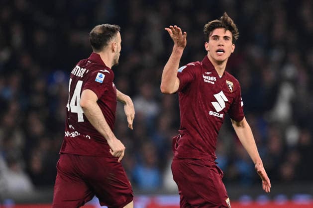 CALCIO - Serie A - SSC Napoli vs Torino FC Cesare Casadei of Torino F.C. celebrates after scoring the goal of 2-1 during the 28th day of the Serie A Championship between S.S.C. Napoli and Torino F.C. at the Diego Armando Maradona Stadium on March 6, 2026 in Naples, Italy. Naples Italy  Copyright: xIPAxSport ABACAx