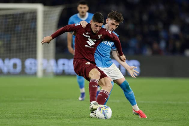 Serie a football match SSC Napoli vs Torino Napoli s Scottish midfielder Billy Gilmour challenges for the ball with Torino s Italian midfielder Matteo Prati during the Serie A football match between SSC Napoli and Torino at the Diego Armando Maradona Stadium in Naples on March 06, 2026. _BPH0037 Copyright: xAntonioxBalascox
